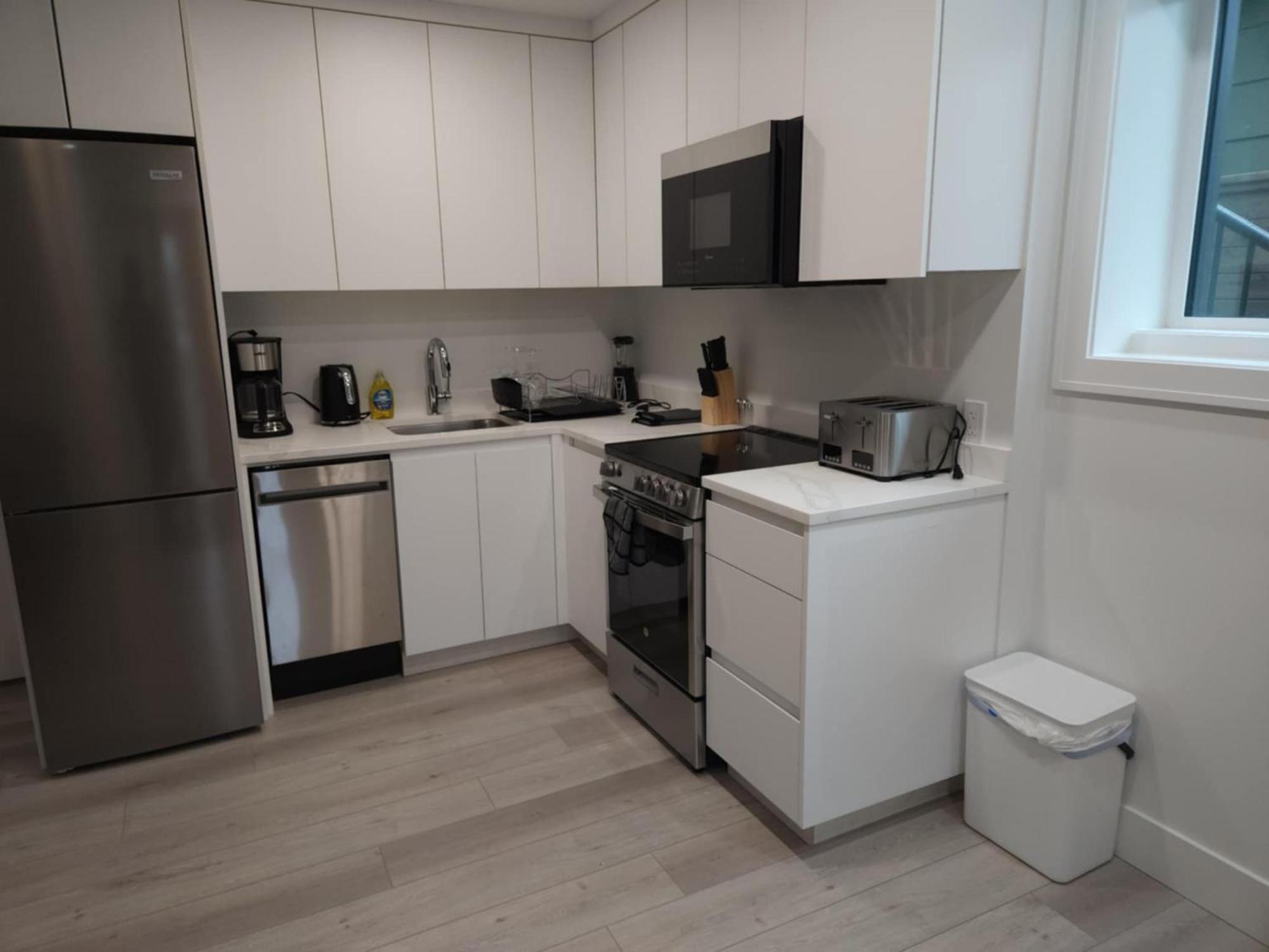 Signature Elegant Private Entrance Condo 1Br Haven Vancouver Exterior foto